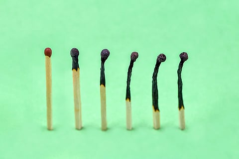 性格は仕事のやる気より“燃え尽きやすさ”に関係か