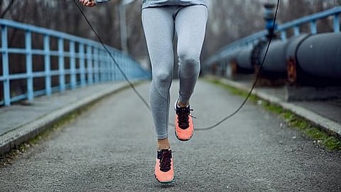 パニック障害に対する12週間の高強度間欠的運動プログラムは実施可能かつ有効