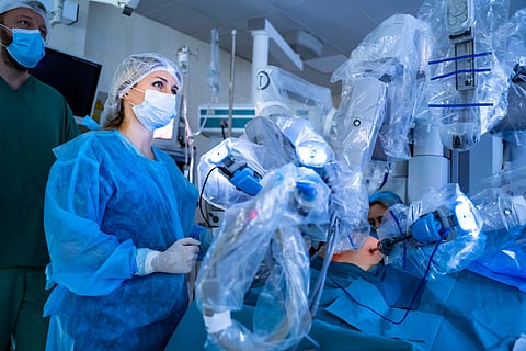 hinotoriによるロボット支援前立腺全摘、real-worldデータでda Vinciと比較
