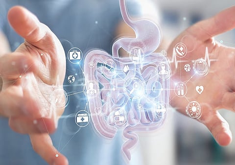 中等症から重症の潰瘍性大腸炎成人患者の大半はランダム化比較試験に不適格