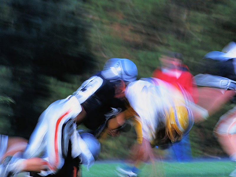 Former Pro Football Players Show Troubling Brain Changes