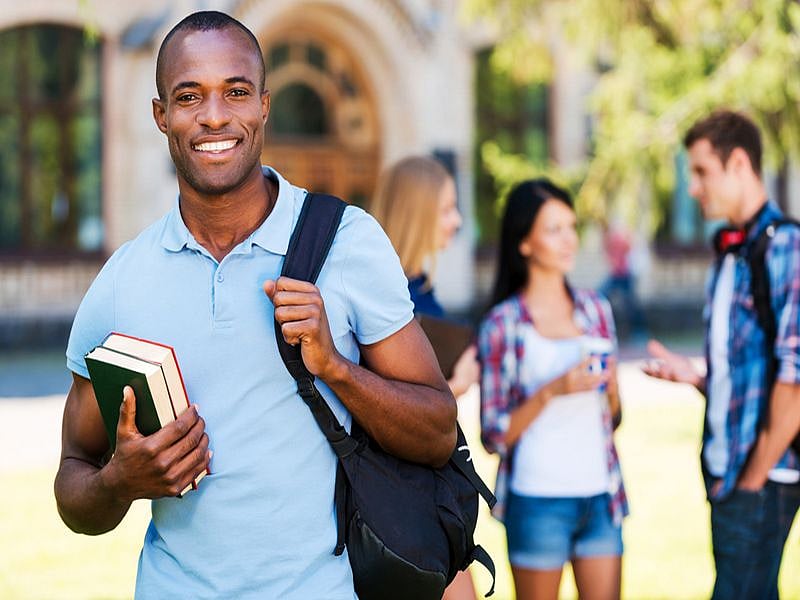 These Traits Help Keep College Kids Happy