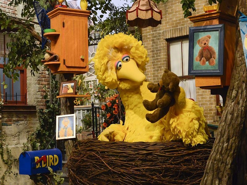 Sesame Street's Muppets to Help Kids Cope With Trauma