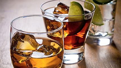 U.S. Deaths Linked to Alcohol Keep Rising, Especially Among Women