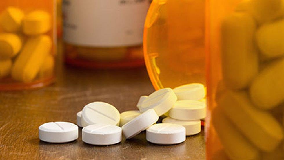 You Can Safely Avoid Addictive Long-Acting Opioids After Knee Replacement