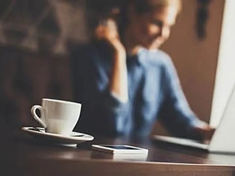 妊娠中のカフェイン摂取が子どもの脳に影響か