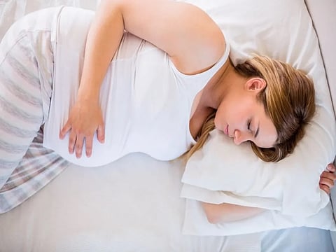 妊婦の健康状態が生まれた子の成長後の健康と関連