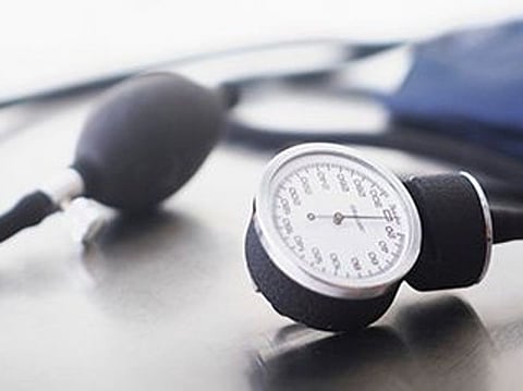 夜間高血圧および血圧の概日リズム障害で心血管リスクが上昇する可能性