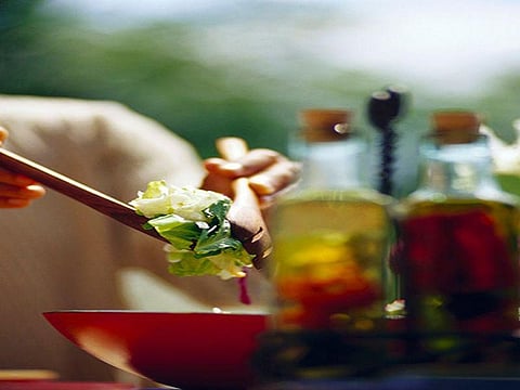 脳内の鉄を減らす食事で認知機能低下が抑制される？