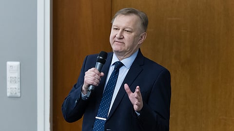 Antti Lehtisalo tiedostaa raviratojen tilanteen haastavuuden vallitsevassa taloustilanteessa. "Siihen ei auta muu kuin ratojen oman toiminnan rationalisointi ja kehittäminen.”