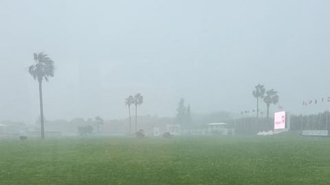 Sunshine Tourilla sataa ja sataa. 