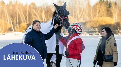 Kari ja Jaana Karlsson pääsivät mukaan seremoniapaikalle juhlimaan kasvattinsa voittoa. Elina Leinonen on menestynyt Verduzzon kanssa muutenkin hienosti.