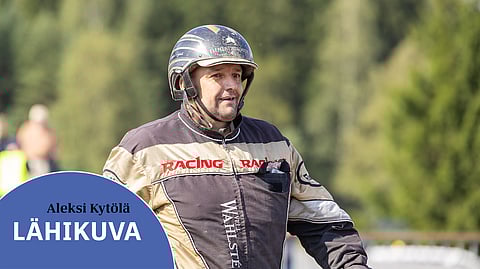 Aleksi Kytölä kiertää Suomessa kilpailemassa laajalla säteellä. Menestystä on tullut myös Toto75-raveissa kiihtyvään tahtiin.