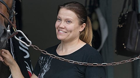 Minna Kangas suhtautuu hevosiin intohimoisesti.