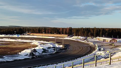 Rovaniemen kavioura on sulanut epätasaisesti, eikä turvallisuutta olisi pystytty takaamaan.