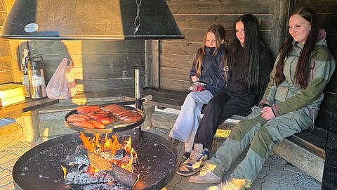 Kaustisen raviradan uusi laavu testattiin Ravinuorten toimesta.