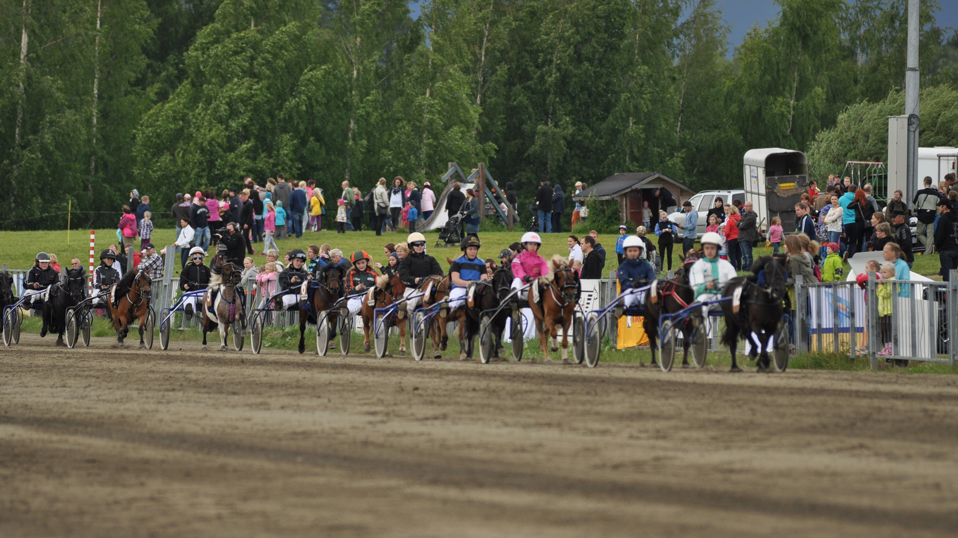 Kilpailusarja alkaa 1. toukokuuta ja kestää elokuun loppuun.