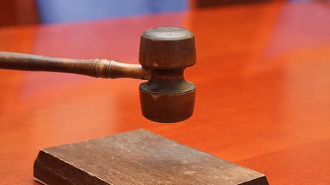 Nuoren harrasteohjaajana toiminut nainen sai ehdollisen tuomion törkeästä lapsen seksuaalisesta hyväksikäytöstä