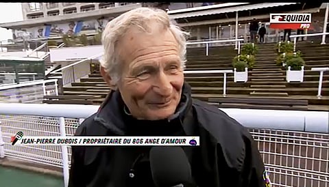 Jean-Pierre Dubois on sinut kaikkien hevoslajien kanssa, myös laukkaurheilun täysveristen. Kuva Auteuilin laukkaradalta.