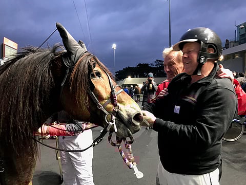Norjalaisriemua ja vähän kyyneleitäkin.  Gunnar Kvaerne ja Finnskog Fokus juhlivat Vincennesissä. Aika oli rapsakat 1.24,5.