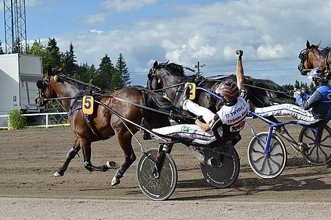 Mika Forss sai tuulettaa Suur-Hollolassa Venicen rattailla. Miten käy Mikkelissä? Kuva: Roosa Lindholm