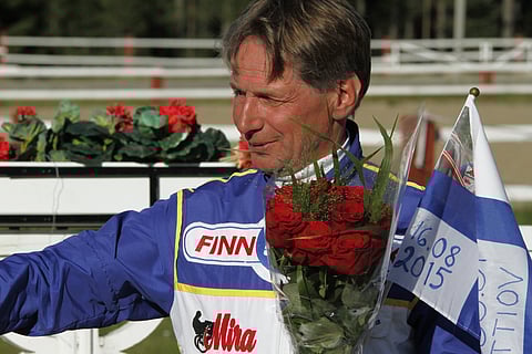 Jorma Kontio nähdään St Michel-viikonlopussa mm. Hevosurheilun T76-vihjetoimituksen vakuuttaneen Lissun Eerikin ohjissa. Kuva: HU.n arkisto/Marin Lazarov