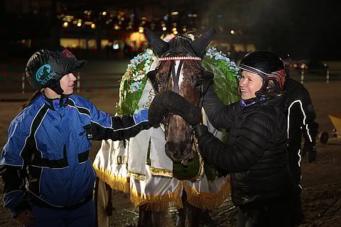 B. Violetta voitti ensimmäisen suomenhevosten Tammaderbyn Killerillä.