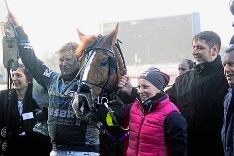 Josveisin, Lindgrenien ja Antti Ojanperän sekä Jutta Ihalaisen riemua Vincennesissä. Kuva: Merja Tuunanen.