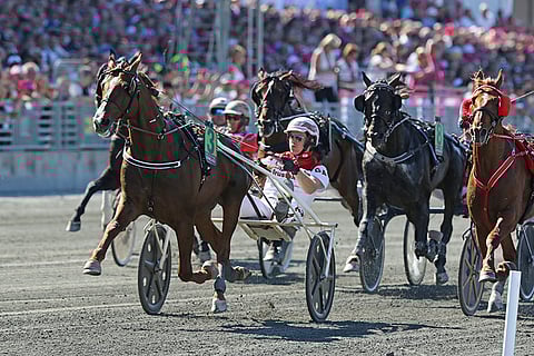 Norjalainen Lionel näytti menemisen mallia, Göran Antonsen ajaa Elitloppet-finaalissa. Kuva: Jarno Unkuri.