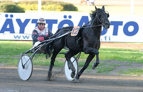 Armed Hallin jälkeläisiltä on poistettu kilpailuoikeus, mutta palautusyrityksestä keskustellaan seuraavassa UET:n kokouksessa. Kuva: Tero Sipakko