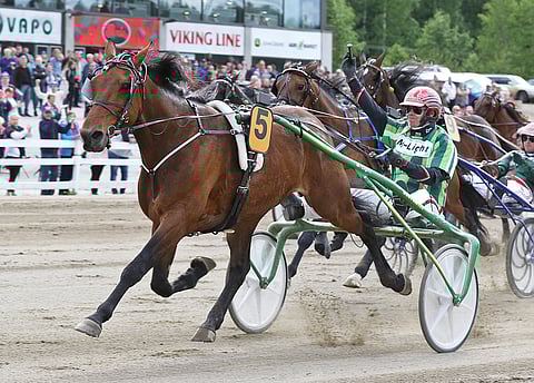 Santtu Raitala pääsi tuulettamaan toista kertaa Eliitin voittoa.