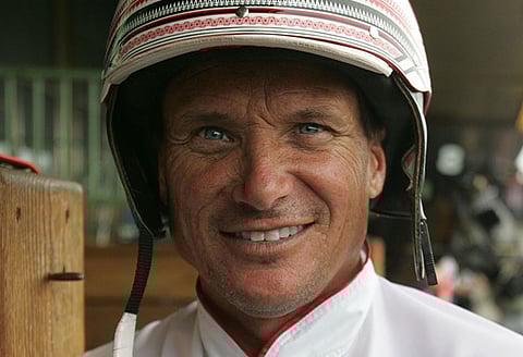 The Meadowsin 2-vuotiaiden tulokset olivat jälleen ilo suomalaissilmille. Dave Palone ajoi toista suomalaisten hevosta, Sky Is Minea.