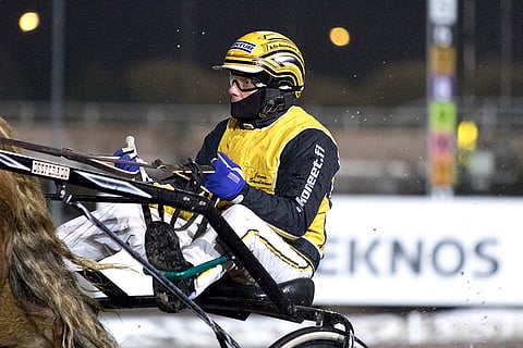 Jarmo Savolainen on Hevosurheilun ideavarman rattailla.