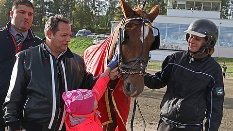 Huima Lento kilpaili pääosan urastaa Noora Rinne-Nirvan valmennuksesta.