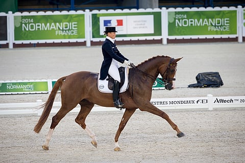 Isabell Werth ja Bella Rose Caenissa juuri ennen tamman loukkaantumista.