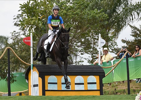 Elmo Jankari hyppäsi Rio de Janeiron olympialaisissa Duchess Desireellä.  Jos kesäolympialaiset Suomessa toteutuisivat, minkä ikäinen ratsukko olisi olympiavuonna? Ratsastuksen olympialajit ovat kenttä-, koulu- ja esteratsastus. Paralympialaisissa kilpaillaan kouluratsastuksessa.