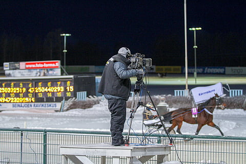 Raveja voi jälleen seurata lauantaisin myös televisiosta. Kuva: Jarno Unkuri
