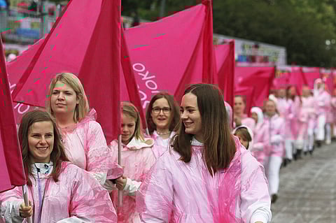 Elitloppetin avajaiset ovat juhlavat.