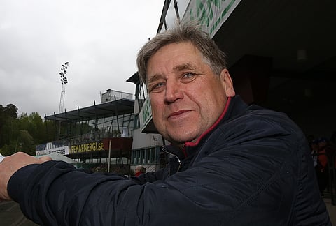 Markku Niemisellä on tiistaina monta rautaa tulessa, vaikka Betty Roof joutuukin jäämään pois.