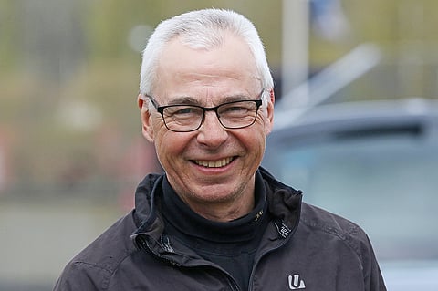 Tom Eriksson siirtyy syyskuun alusta alkaen Nina Pettersson-Perklenin kakkosvalmentajaksi.