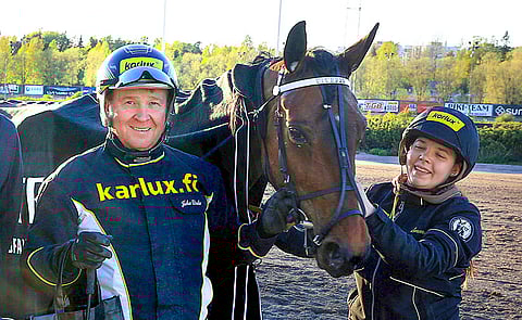 Juha Utalan valmentama ja Emma Paakkisen hoitama Vitesse on alle 20 prosentin peliosuudellaan kiinnostava varma.