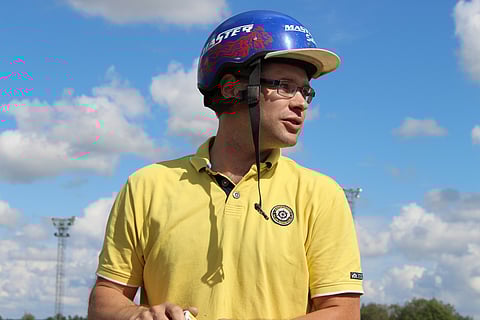 Ville Herttuan piti ohjastaa tänään ajetuissa Kausalan raveissa, mutta lopputulema oli toinen. Arkistokuva.