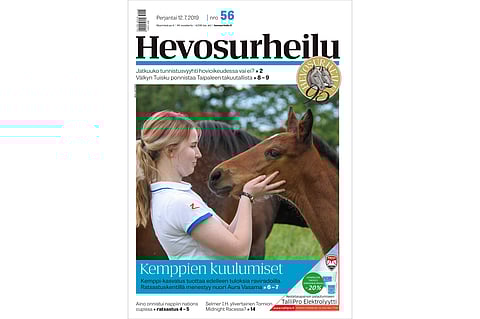 Kansi. Kuva: Miia Lahtinen.