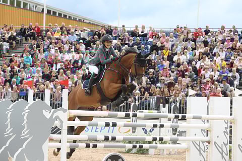 Jasmin Ranta-aho ja Dixon edustamassa Suomea Ainon nations cupissa vuonna 2019.