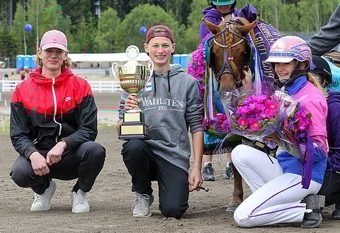 Suomen mestaruus Pomonan kanssa on ohjastaja Oona Halmeen ensimmäinen.