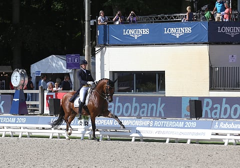 Henri Ruoste ja Rossetti raivasivat tiensä kouluratsastuksen EM-finaaliin.
