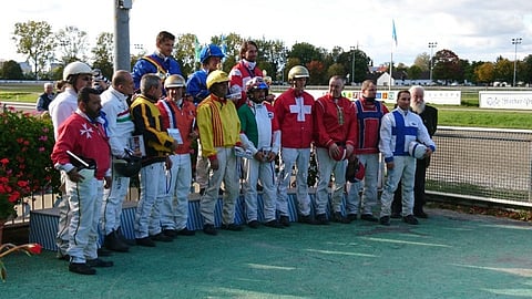 EM-osallistujat yhteiskuvassa. Kuva: SHKL