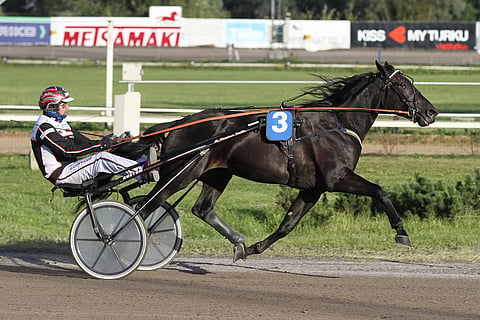 Mika Forssin ohjastama Blue Max Inn voitti myös syyskuussa Turussa.