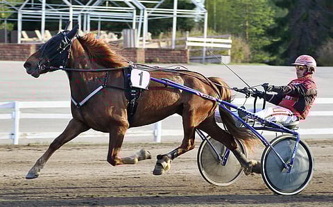 Santtu Raitala ajoi Volsuman ykköseksi tiistaina Kuopiossa.
