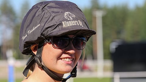 Tiina Koskinen toimi Järvsökallan valmentajana vielä maanantaina, mutta hänen treenistään tamma ei enää tule starttaamaan.